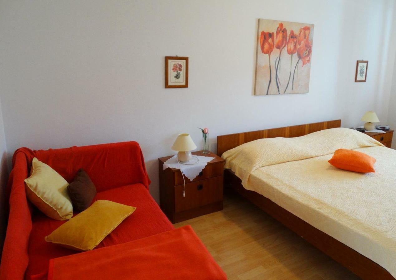 Apartments Iva Crikvenica Esterno foto